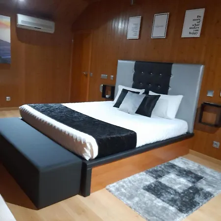 Дом отдыха Village Casa Лейрия